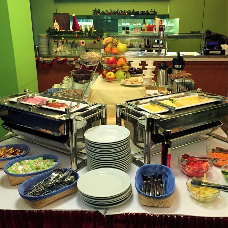 Imperial Suites Budapest Ngoại thất bức ảnh